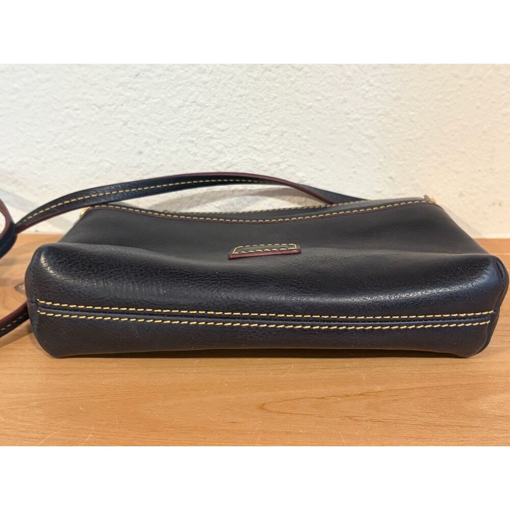 Dooney & Bourke Florentine Leather Ginger Crossbody EUC Navy Blue - Picture 3 of 7